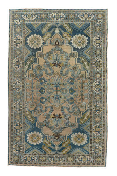 Rug